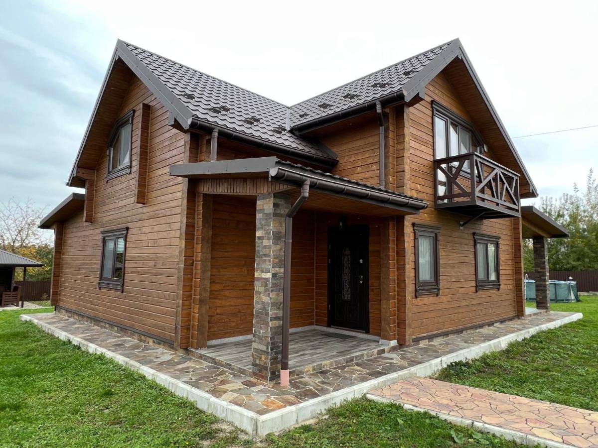 Villa Family House Truskavets Modrychi Ngoại thất bức ảnh